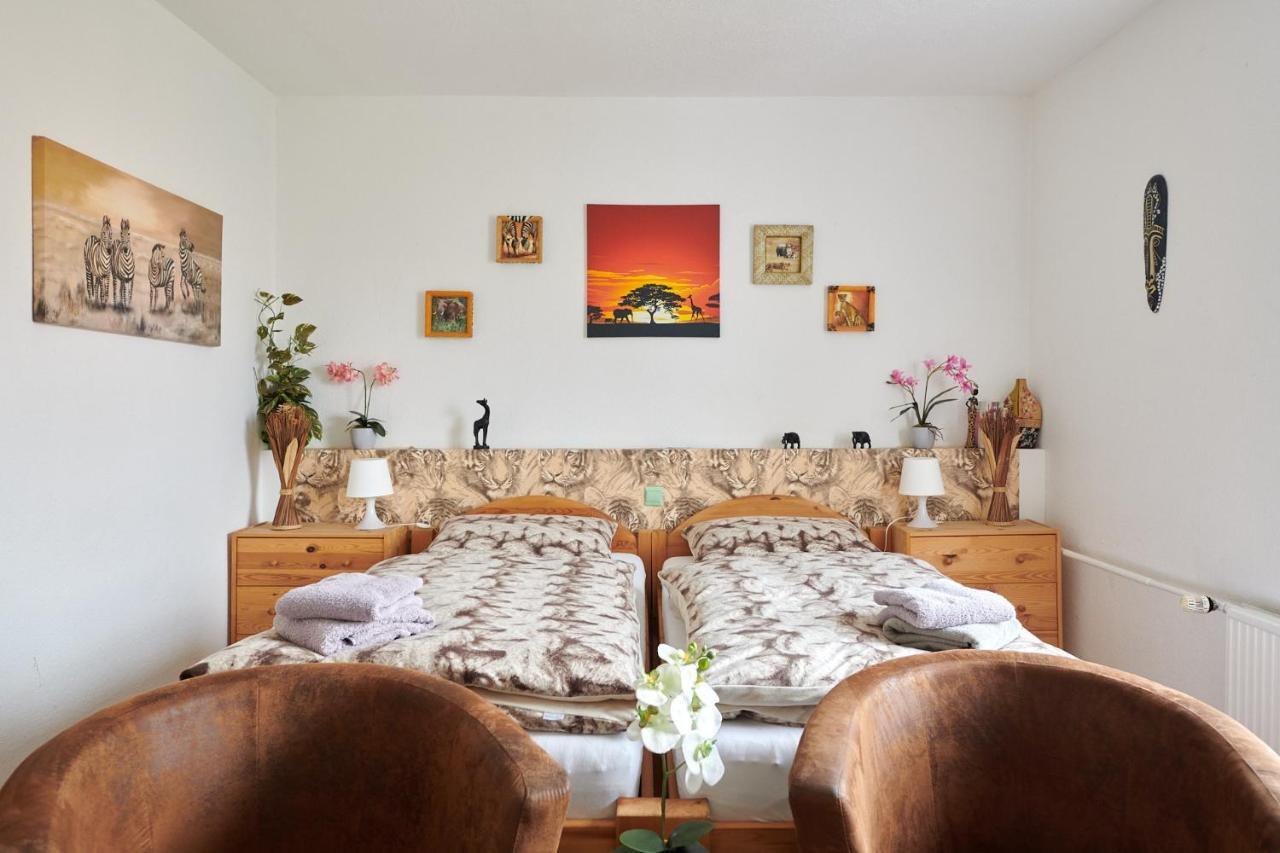 Hueblers-Schlafquartier Hotel Furstenwalde Luaran gambar