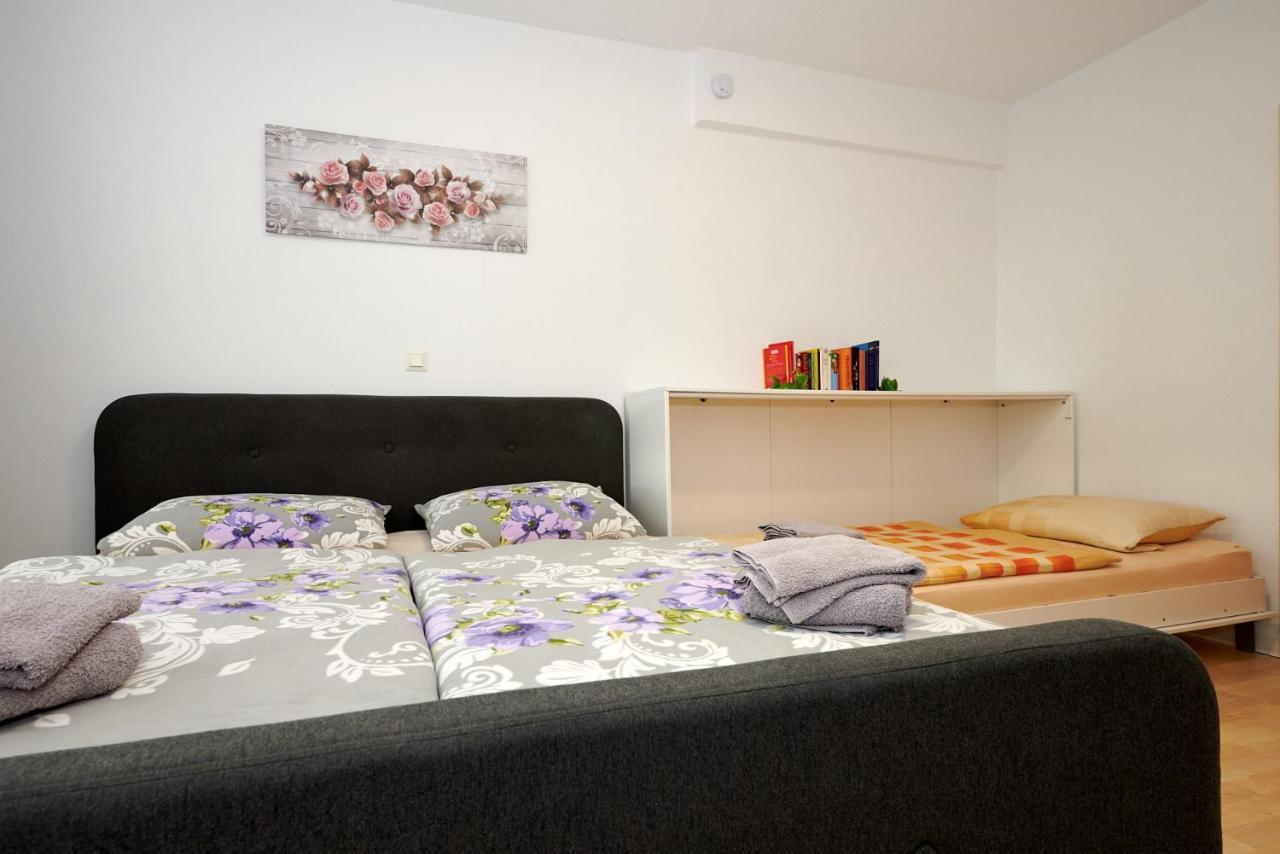 Hueblers-Schlafquartier Hotel Furstenwalde Luaran gambar