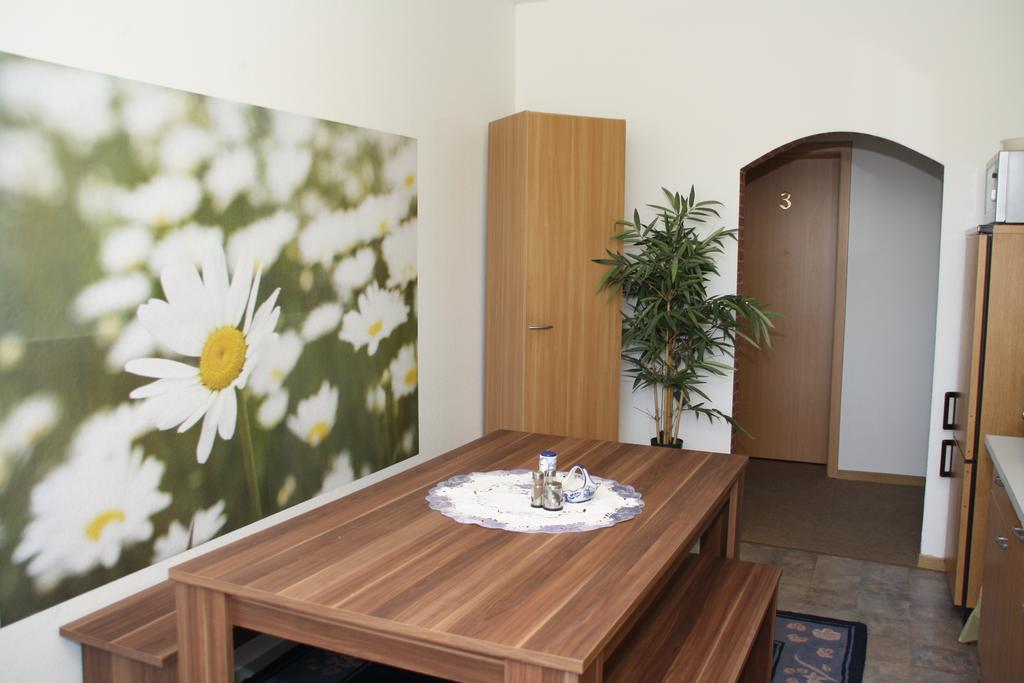 Hueblers-Schlafquartier Hotel Furstenwalde Luaran gambar